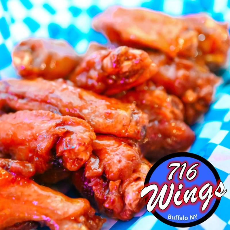 Buffalo wings close-up